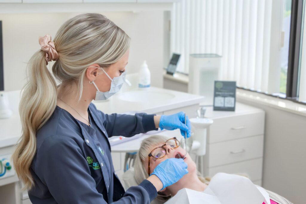 Cottage Hill Dental Care: Elmhurst Dentist
